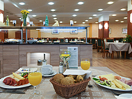 HUNGUEST HOTEL BK **** ****, Bk